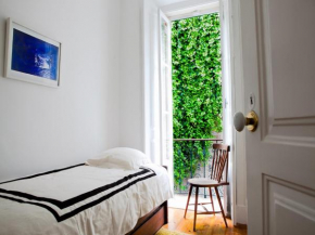  Myplace - Lisbon Castle  Лиссабон